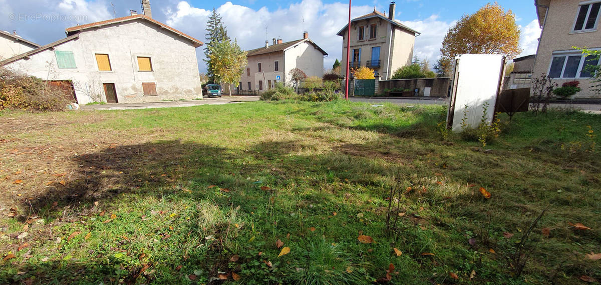 Terrain à CHATILLON-LA-PALUD