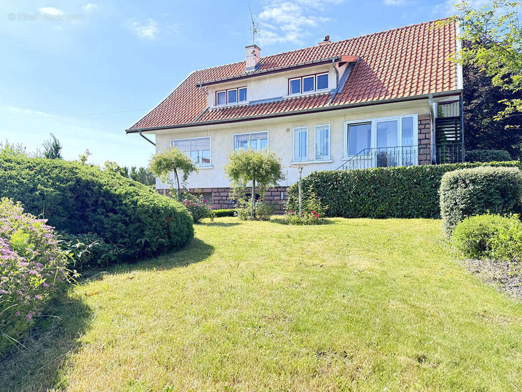 Maison à BLAINVILLE-SUR-L&#039;EAU