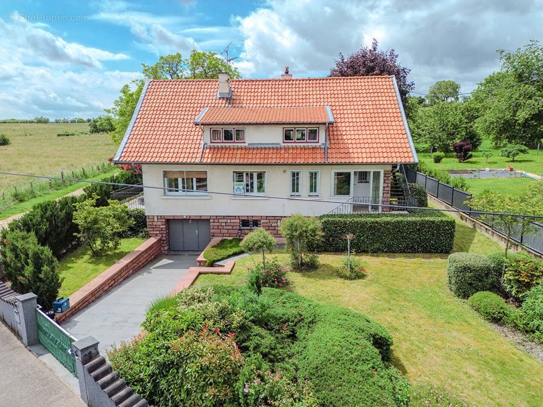 Maison à BLAINVILLE-SUR-L&#039;EAU