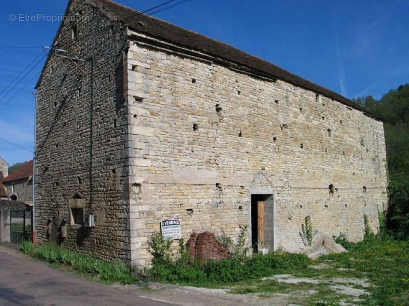 Maison à QUINCY-LE-VICOMTE