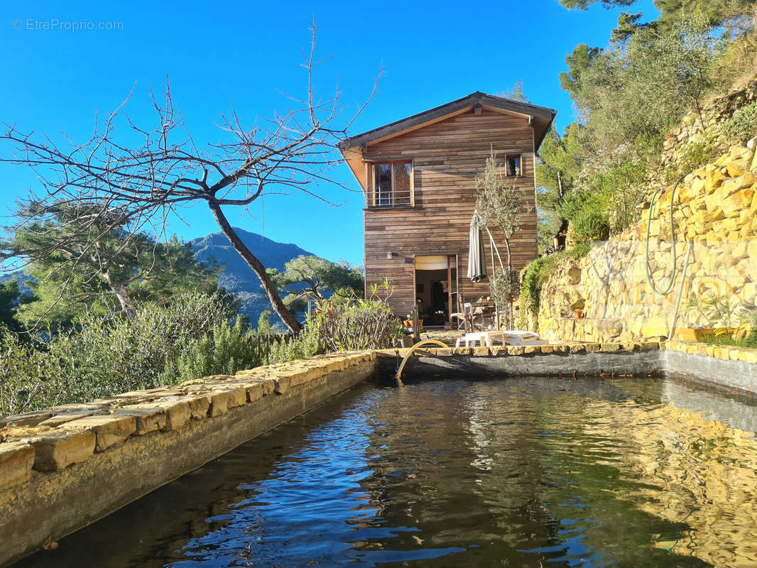 Maison à MENTON