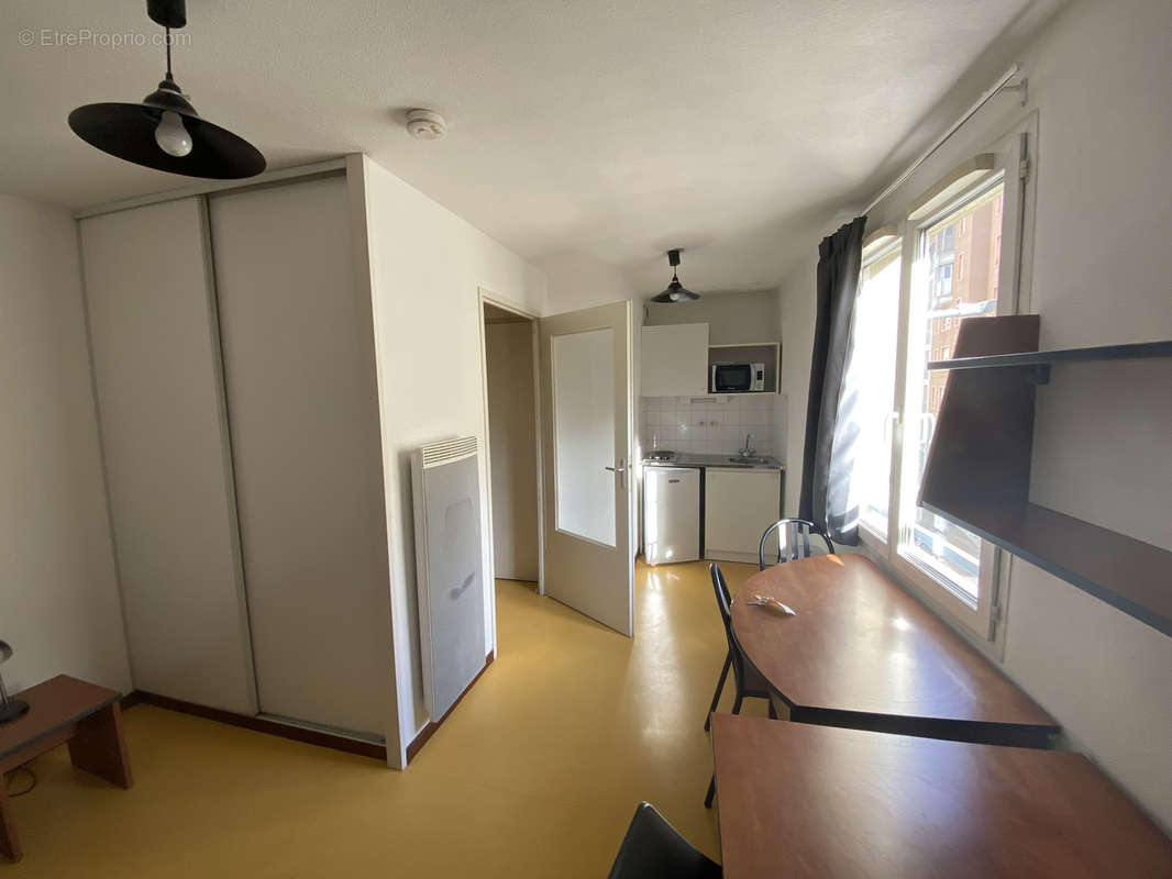 Appartement à SAINT-ETIENNE