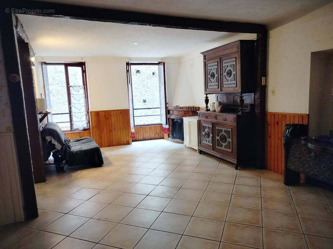 Appartement à BREIL-SUR-ROYA