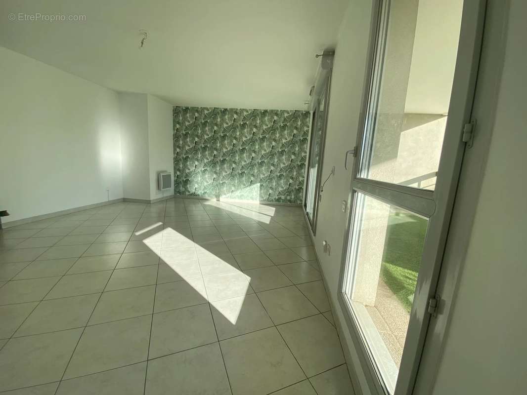 Appartement à MARSEILLE-9E