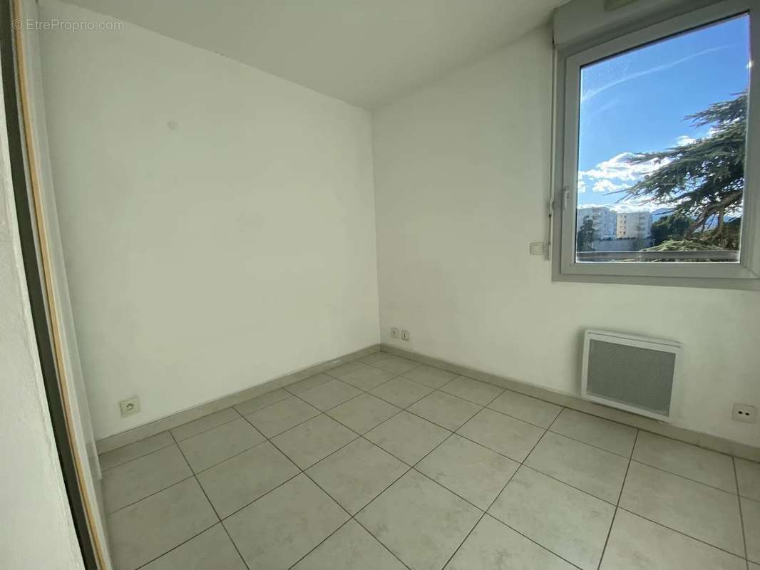 Appartement à MARSEILLE-9E