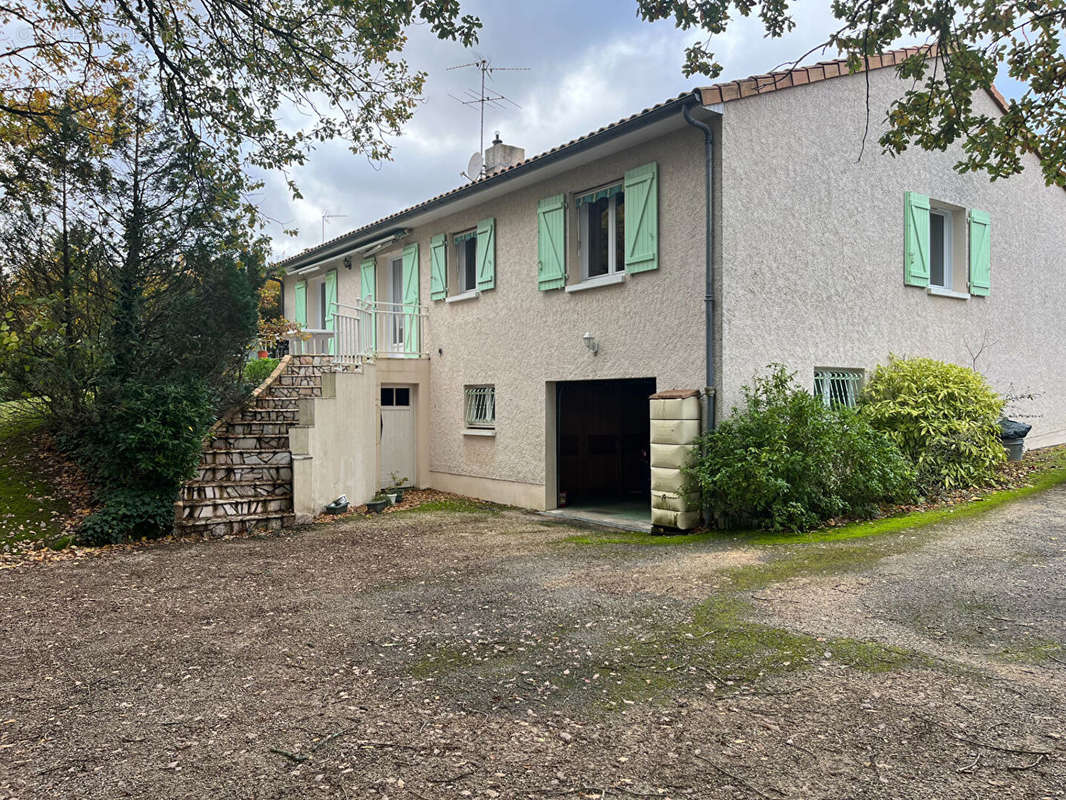 Maison à SAINT-BENOIT