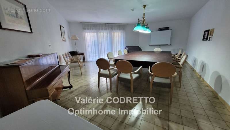 Appartement à HYERES