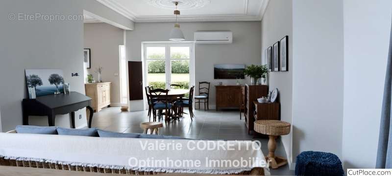 Appartement à HYERES