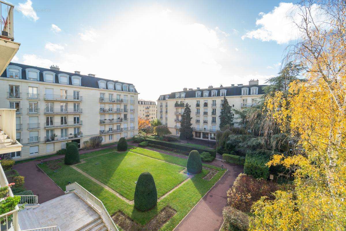 Appartement à VERSAILLES