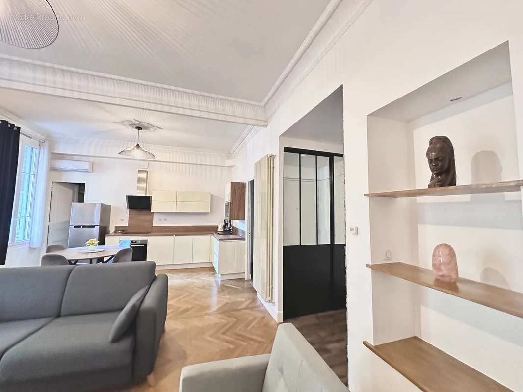 Appartement à NICE