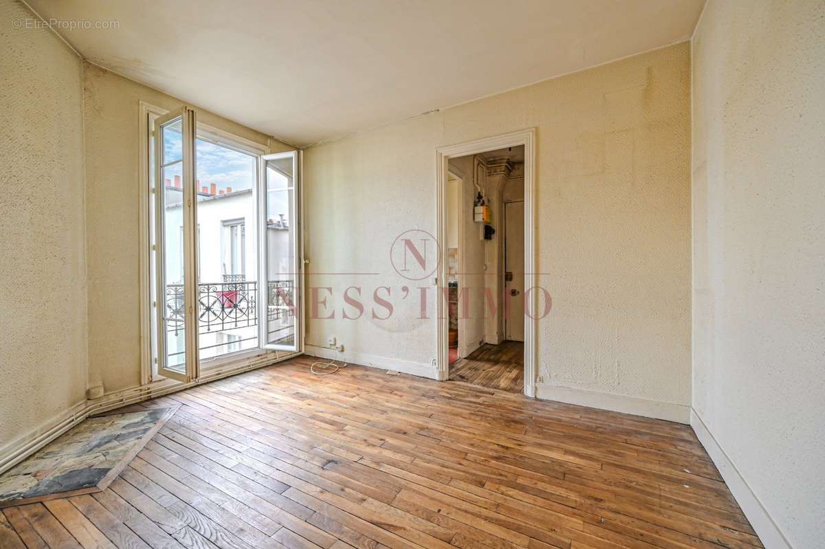 Appartement à PARIS-19E