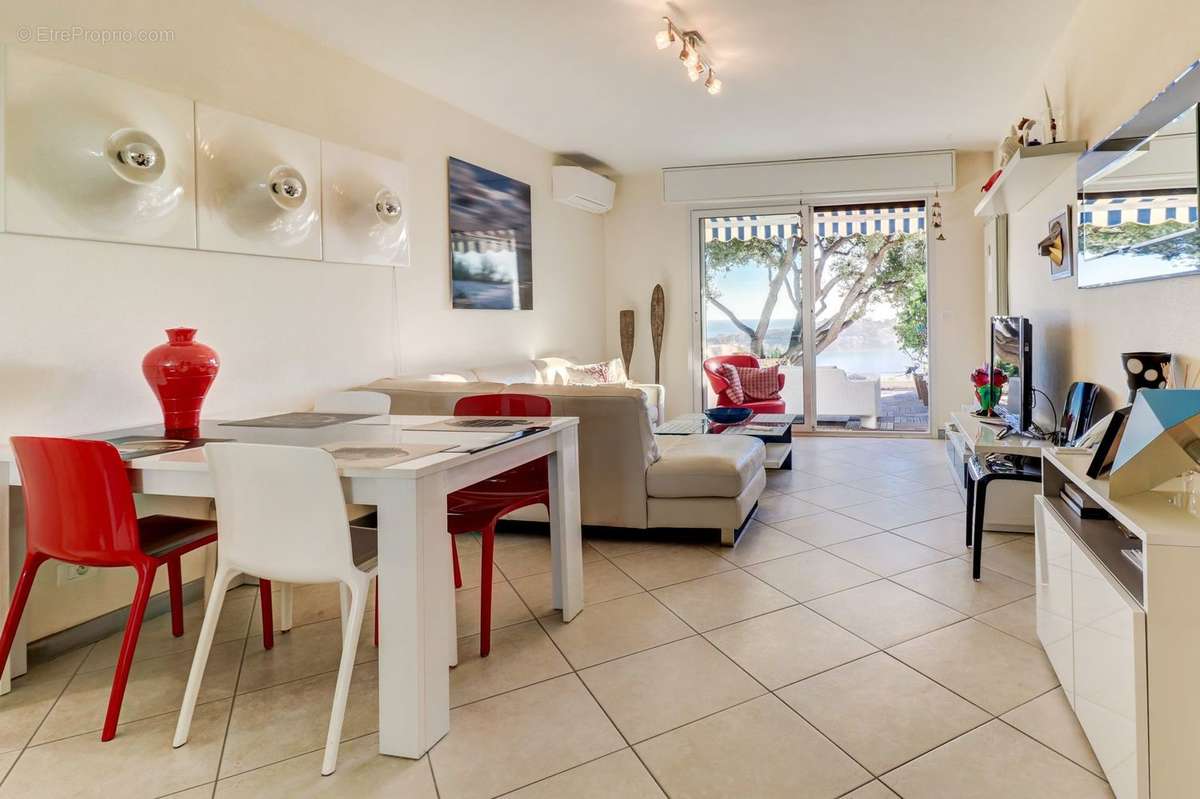 Appartement à VILLEFRANCHE-SUR-MER