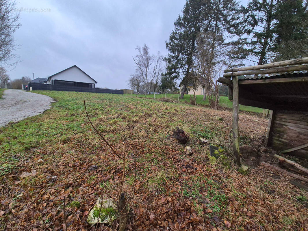 Terrain à BOURGTHEROULDE-INFREVILLE