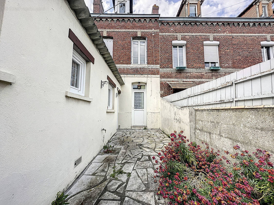 Maison à SOTTEVILLE-LES-ROUEN