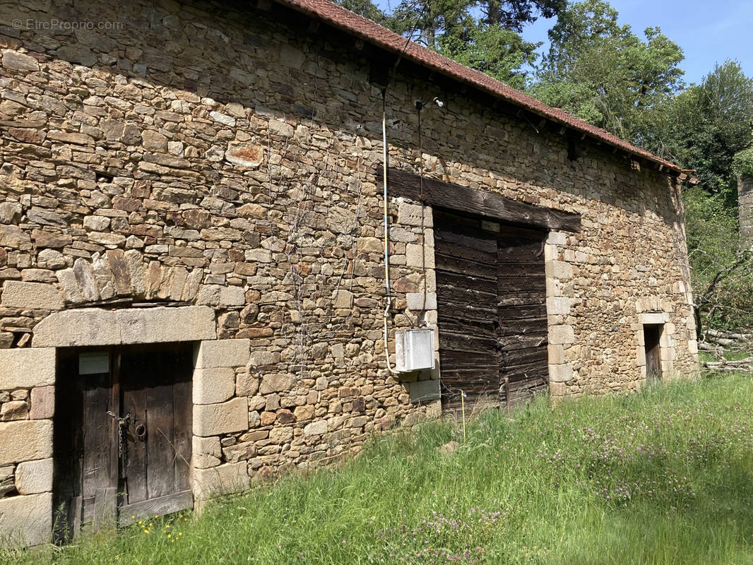 Autre à CHATEAUNEUF-LA-FORET