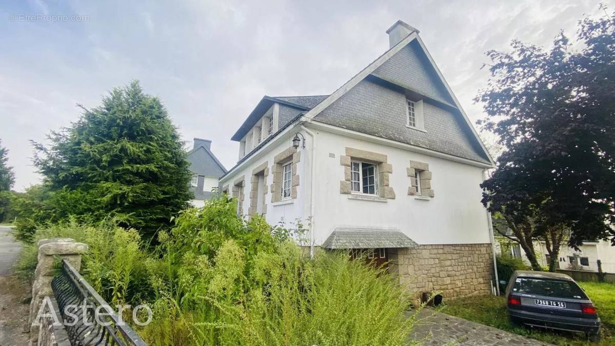 Maison à PONTIVY