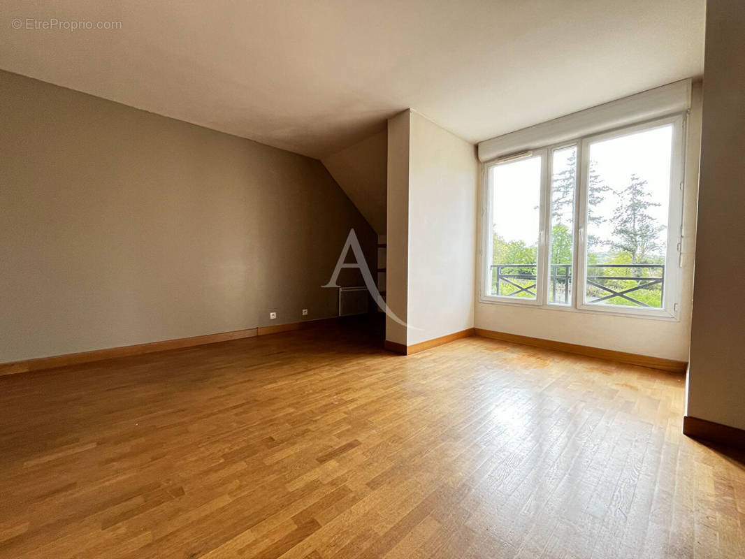 Appartement à DOURDAN