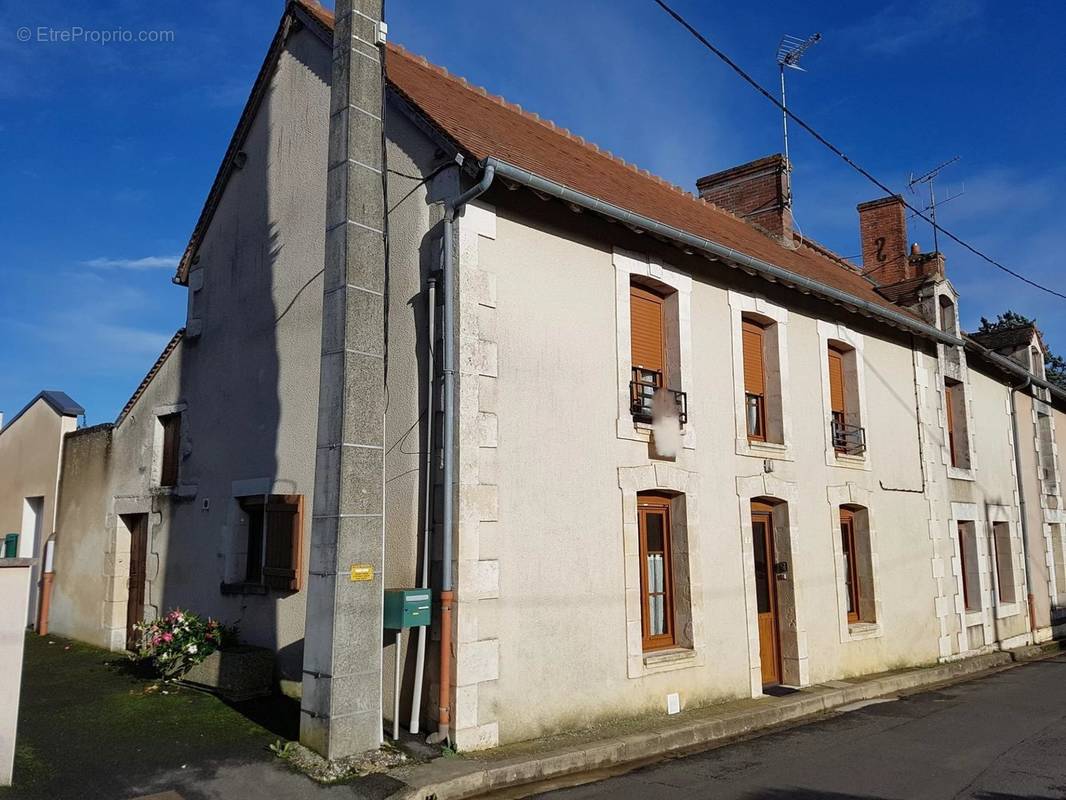 Maison à BETHINES