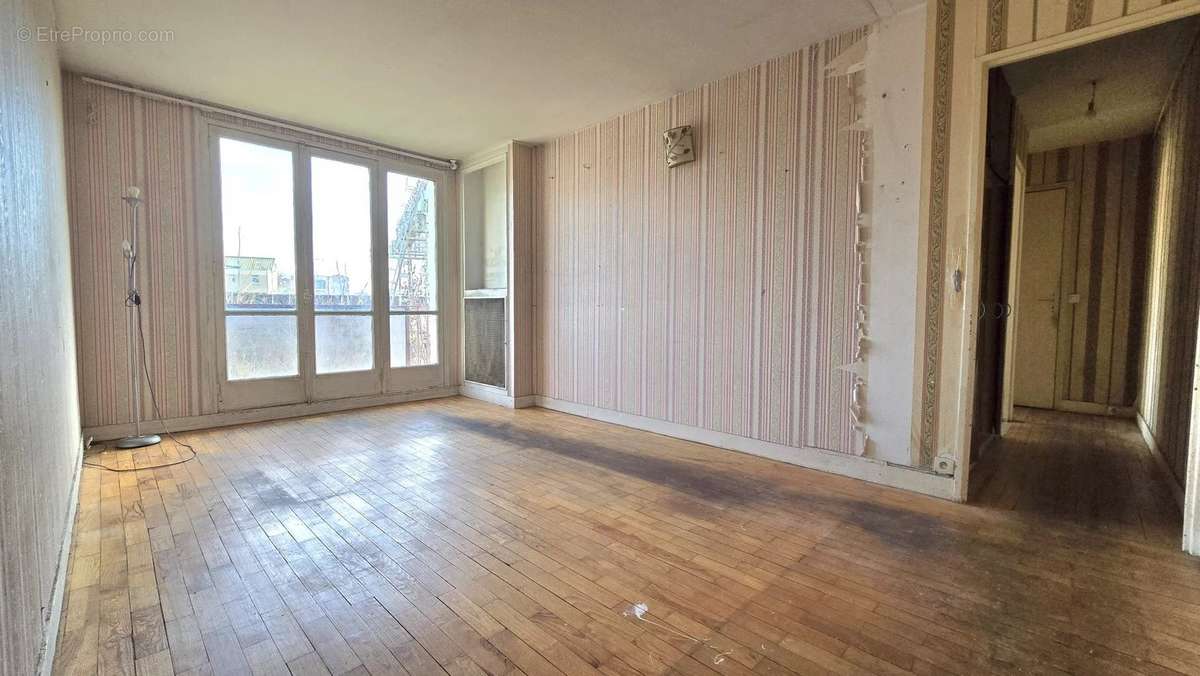 Appartement à COLOMBES