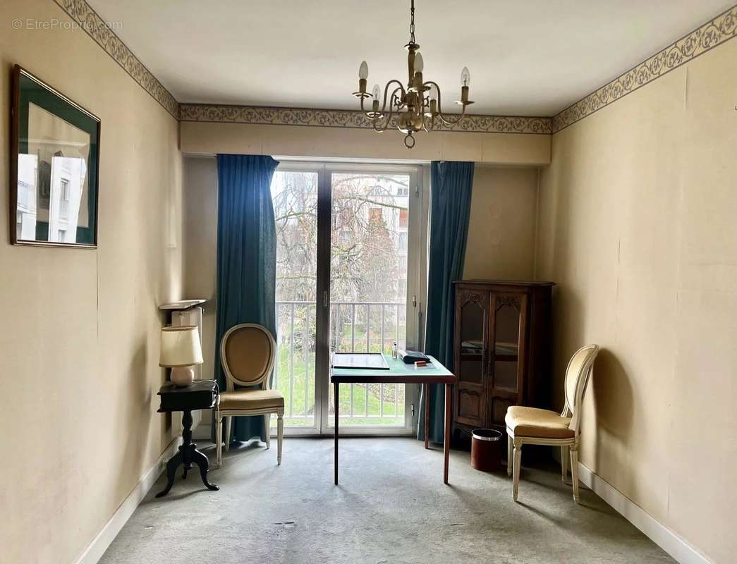 Appartement à VERSAILLES