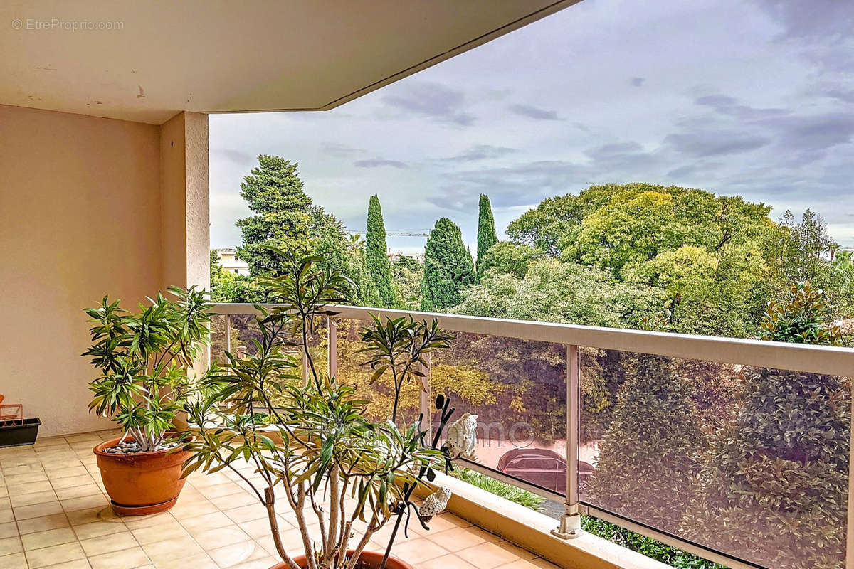 Appartement à CAGNES-SUR-MER