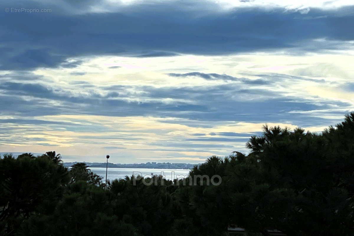 Appartement à CAGNES-SUR-MER