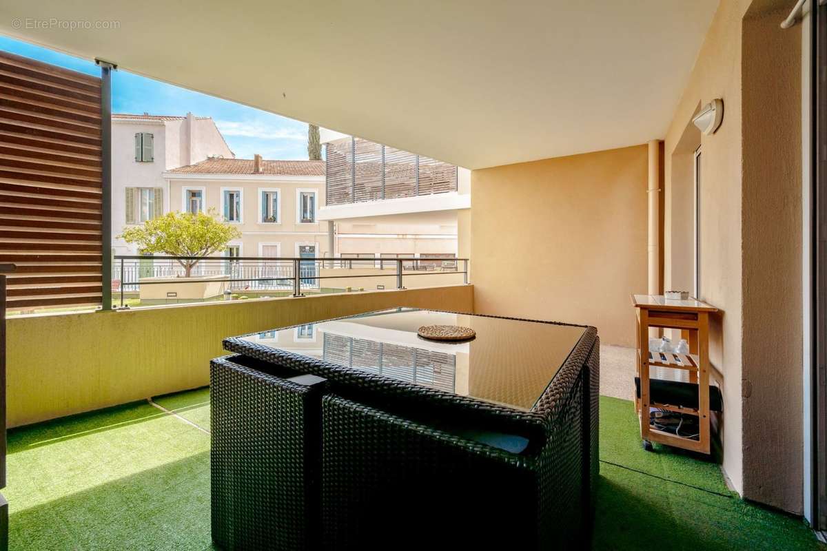 Appartement à HYERES