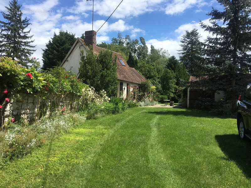 Maison à GRISY-LES-PLATRES