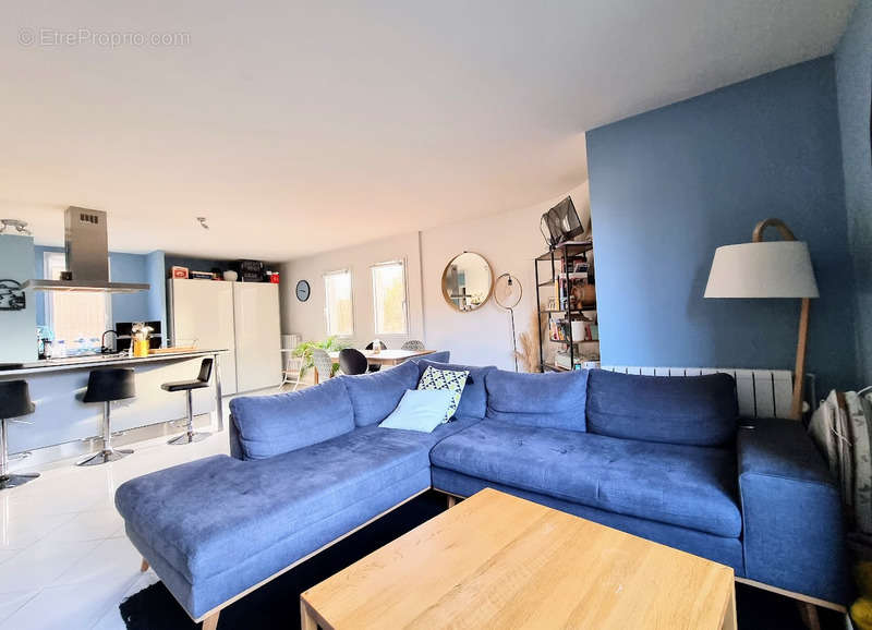 Appartement à MONTIGNY-LE-BRETONNEUX