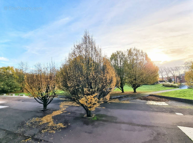 Appartement à MONTIGNY-LE-BRETONNEUX