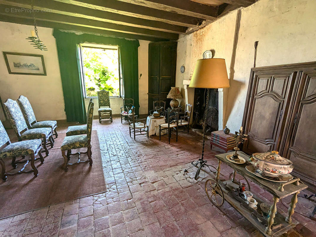 Maison à AVANTON