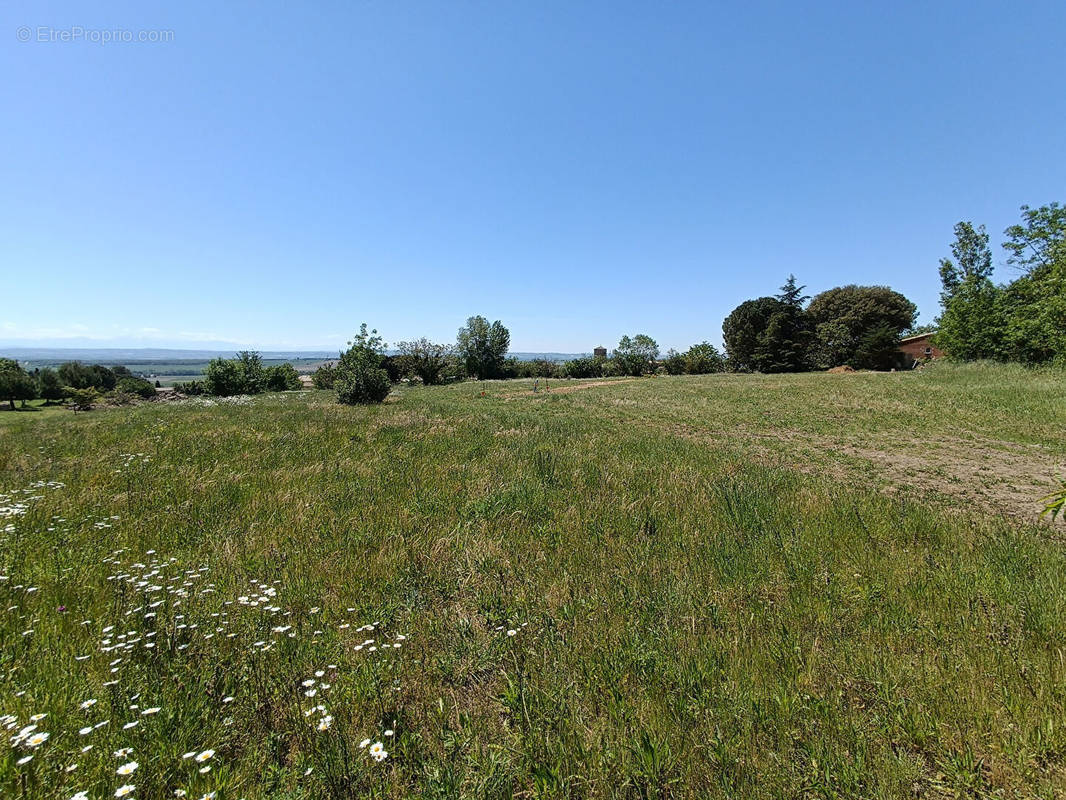 Terrain à CASTELNAUDARY