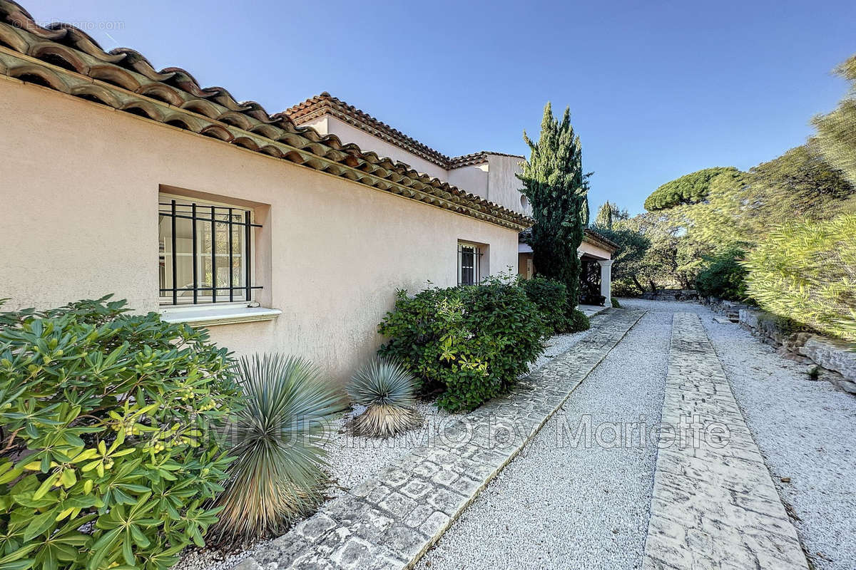 Maison à GRIMAUD