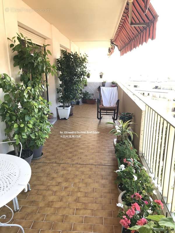 Terrasse - Appartement à MENTON