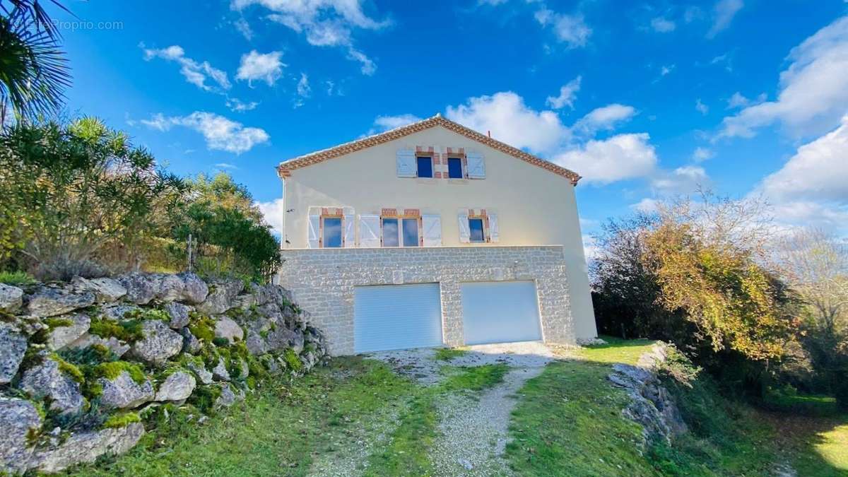 Maison à LAUZERTE