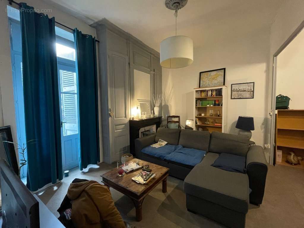 Appartement à SAINT-MARTIN-LA-PLAINE