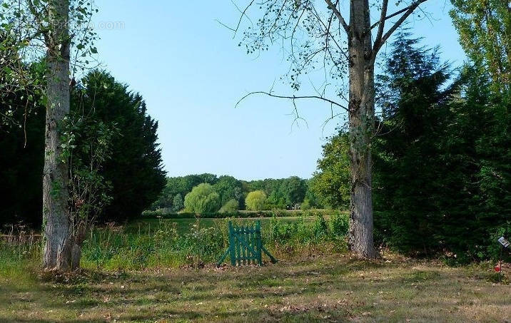 Maison à EGREVILLE