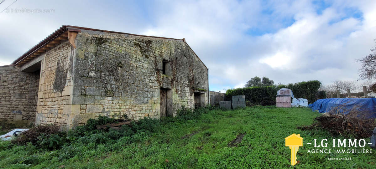 Maison à PONS