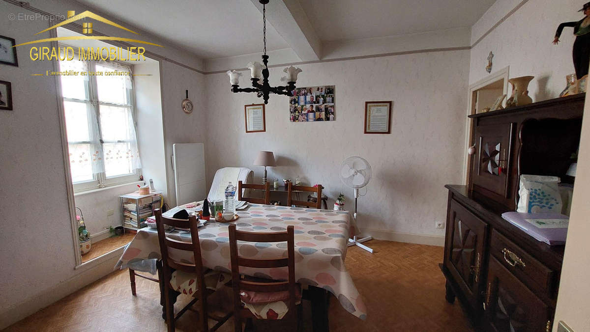 Appartement à BRIENNON