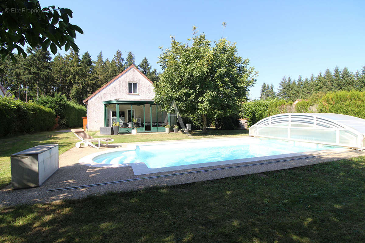 Maison à VINEUIL