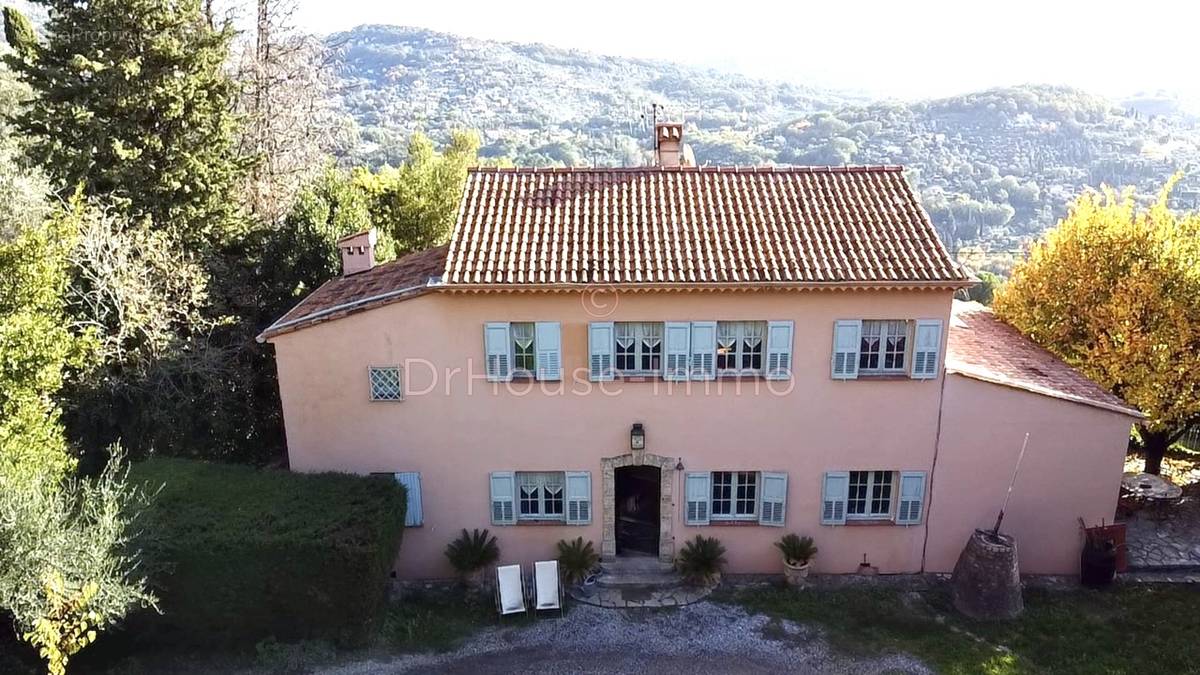 Maison à GRASSE