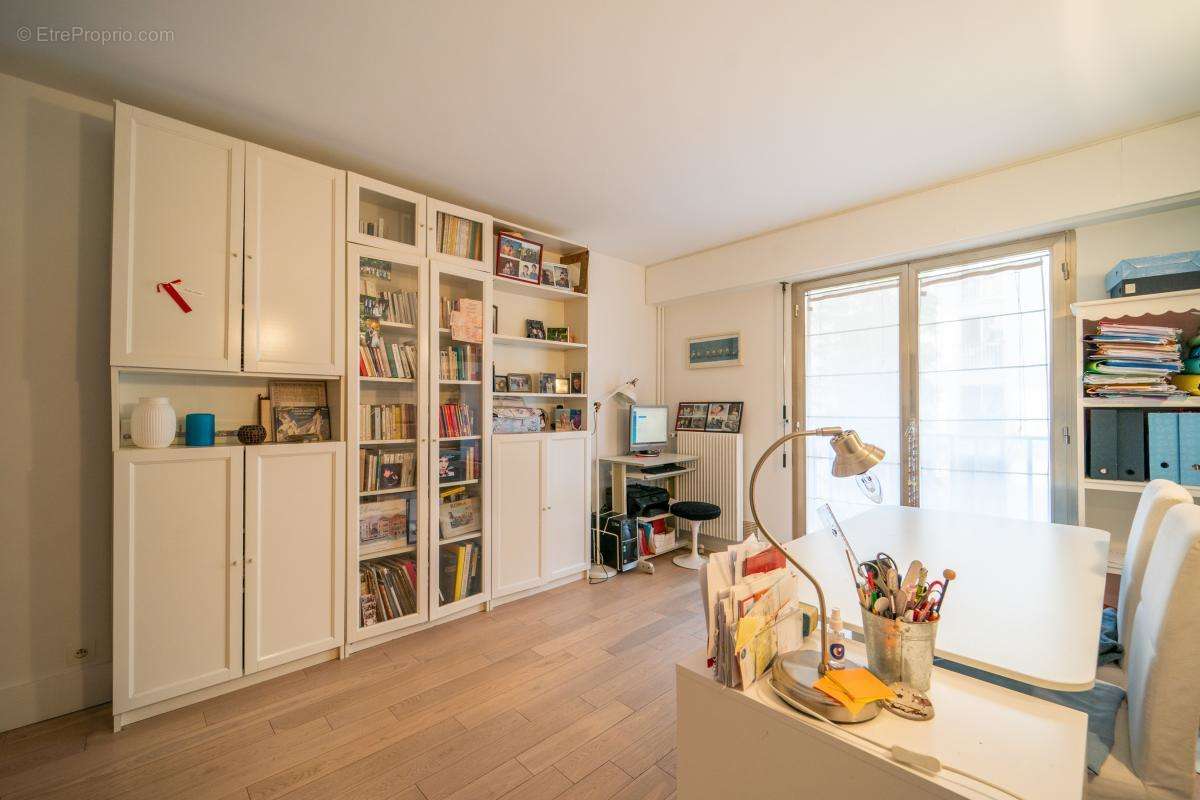 Appartement à VERSAILLES