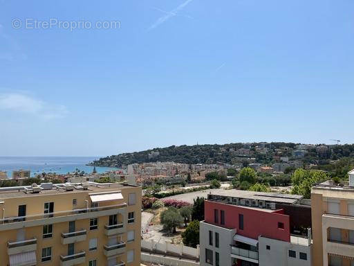 Appartement à ROQUEBRUNE-CAP-MARTIN