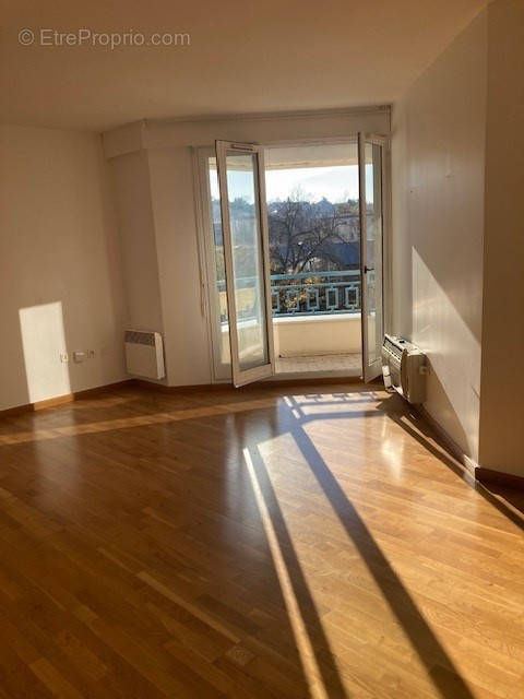 Appartement à RUEIL-MALMAISON