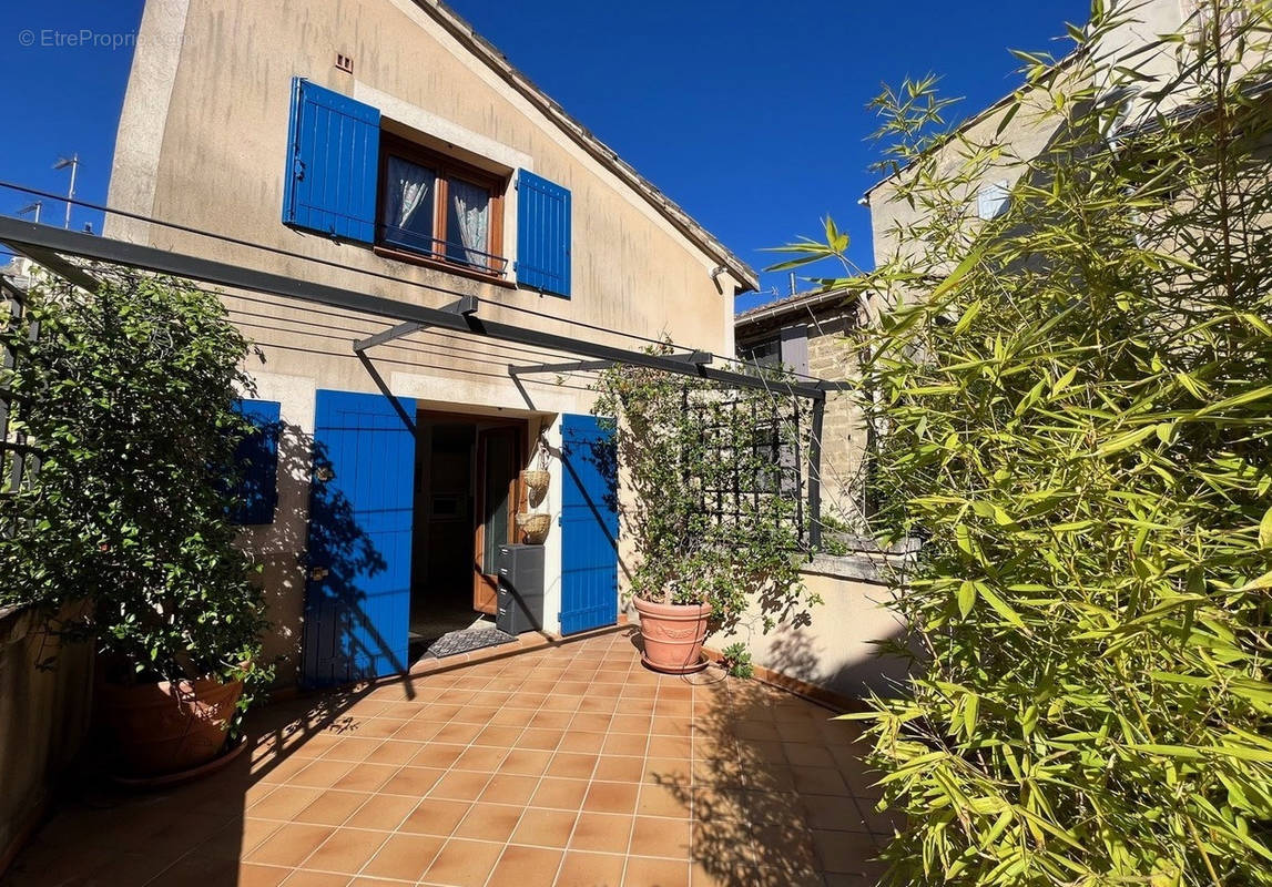 Maison à UZES