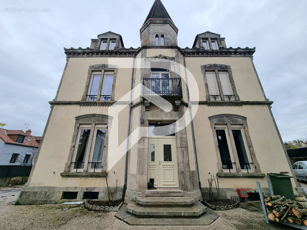 Maison à AUTUN