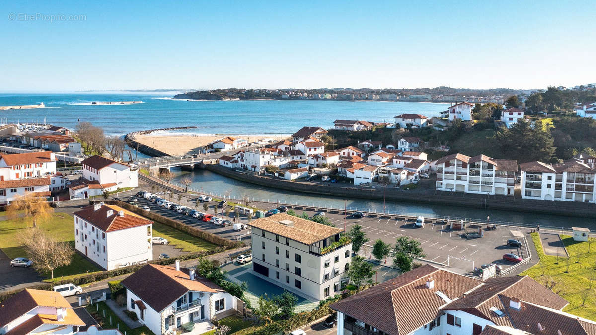 Appartement à URRUGNE