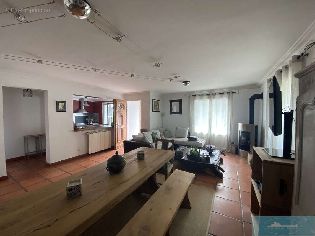 Appartement à URRUGNE