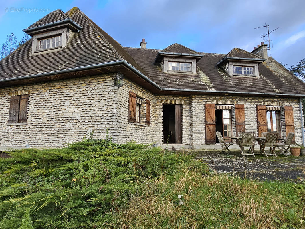 Maison à SENLIS