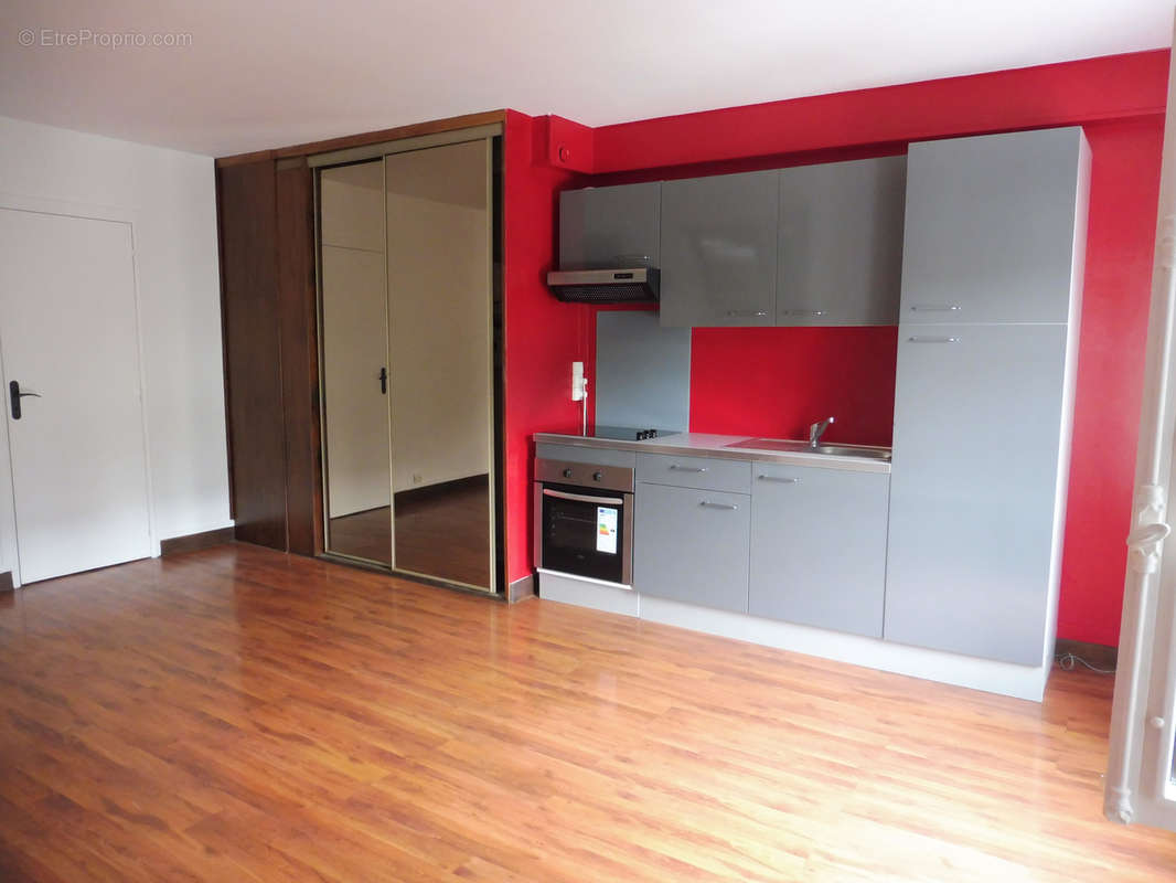 Appartement à AUNEAU